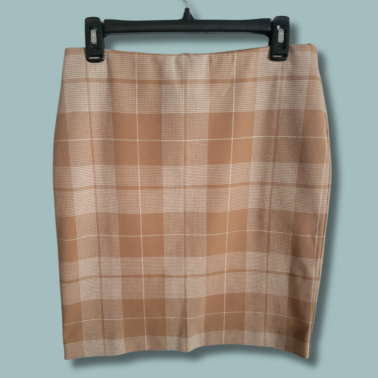 Ann Taylor Skirt, Plaid, Cream, Camel, Size Medium Petite
