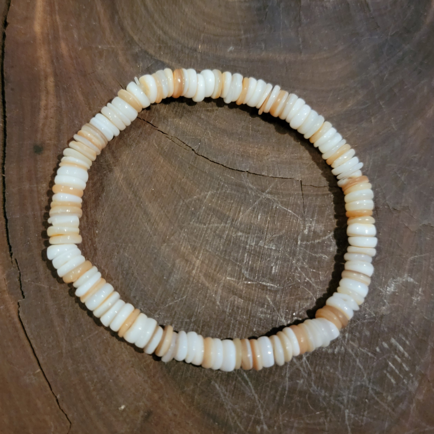 Boho Puka Shell Bracelet – Natural Beachy Vibes