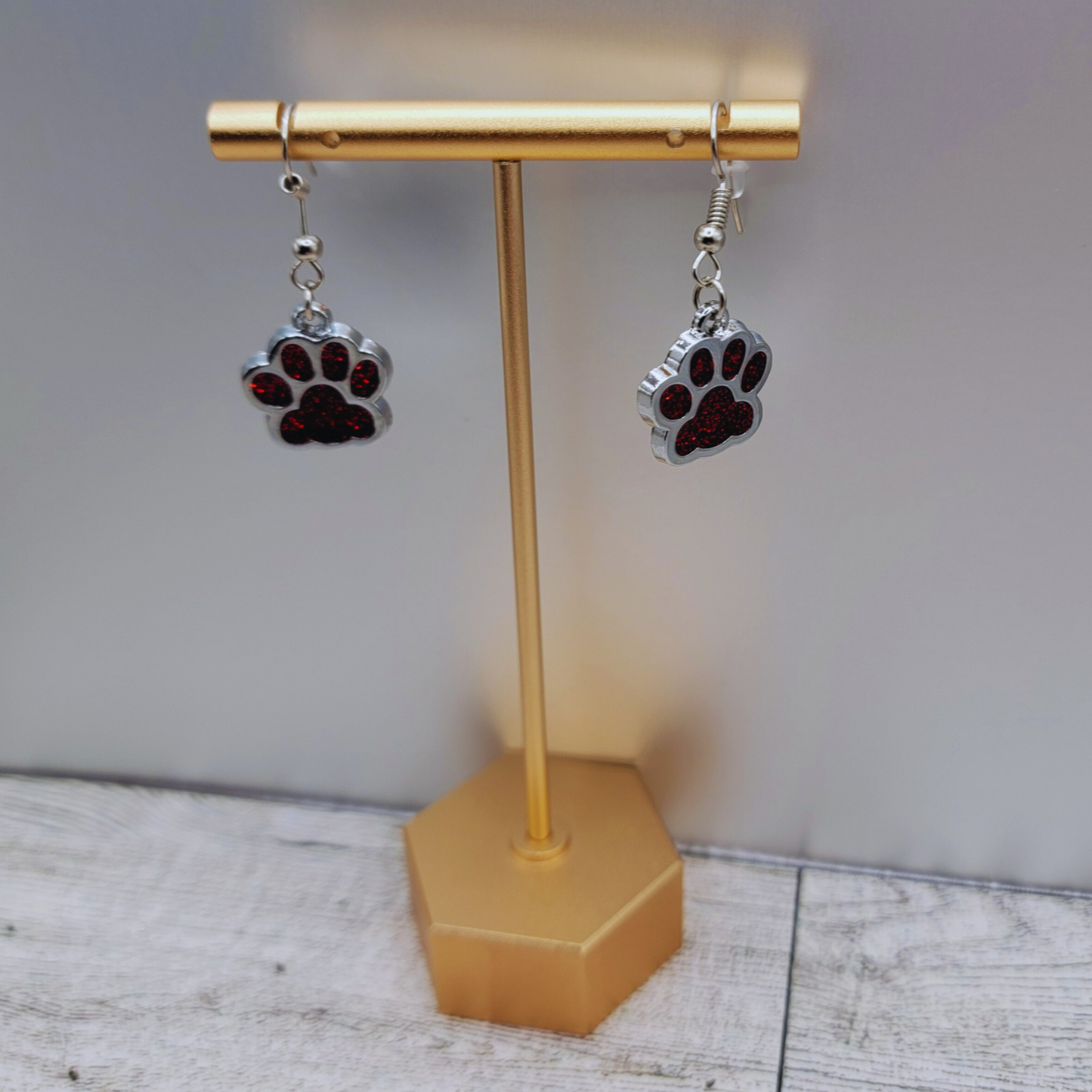✨🐾 Sparkly Red Paw Print Dangle Earrings 🐾✨