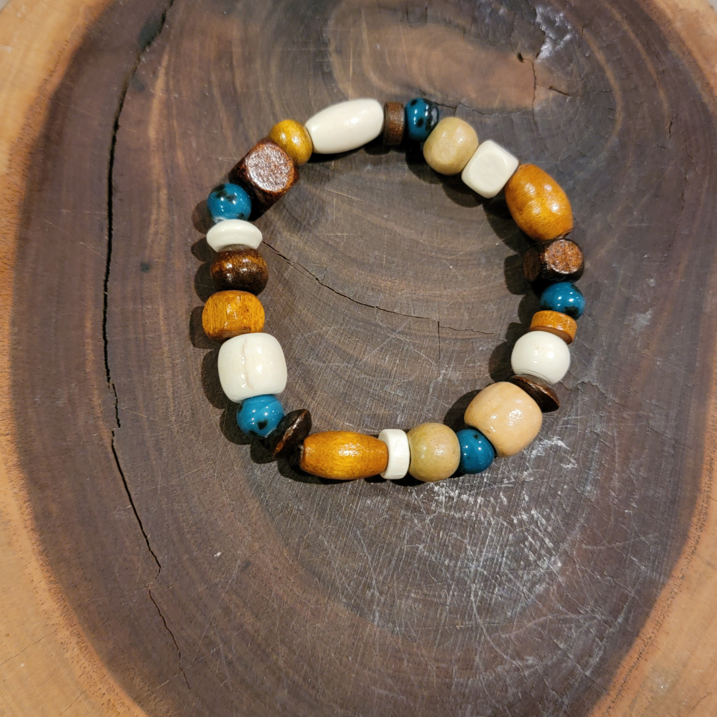 Rustic Turquoise Wood Bead Bracelet β Earthy & Unique πΏβ¨
