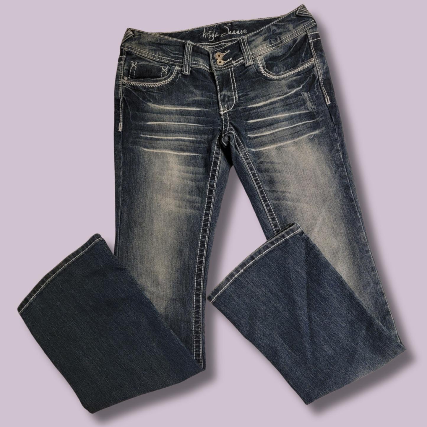 Ariya Jeans, Distressed, Detailed Stitching, Size 7/8