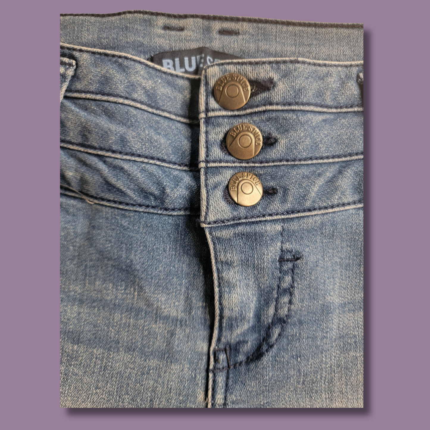 Blue Spice Jean Shorts, 3 Buttons, Size 7
