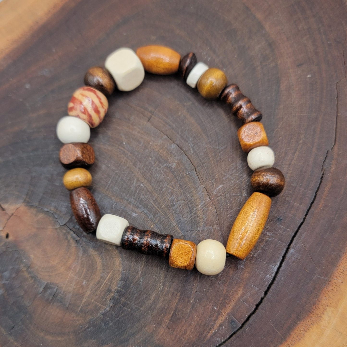 🌿 Rustic Boho Wooden Beaded Bracelet 🌿