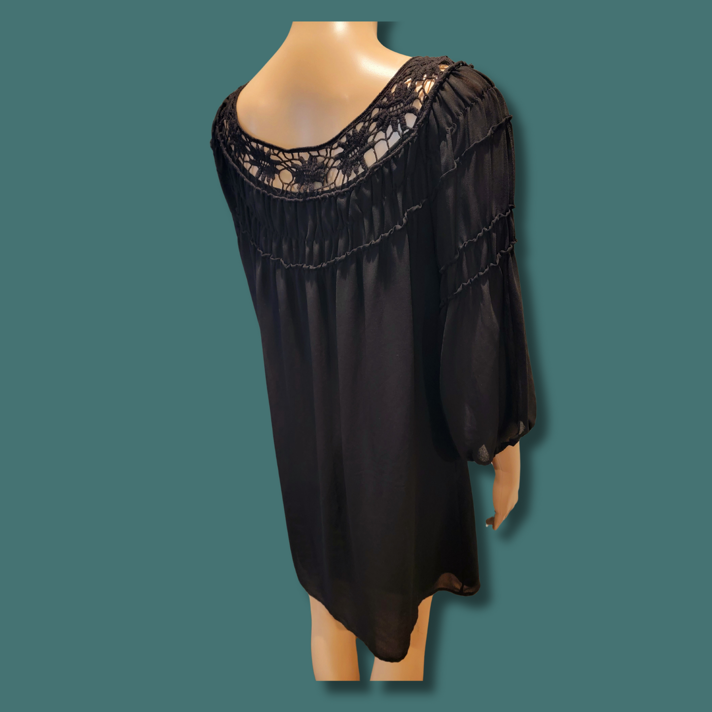 π€ Elegant Boho Chic Black Peasant Dress π€ (M/L)