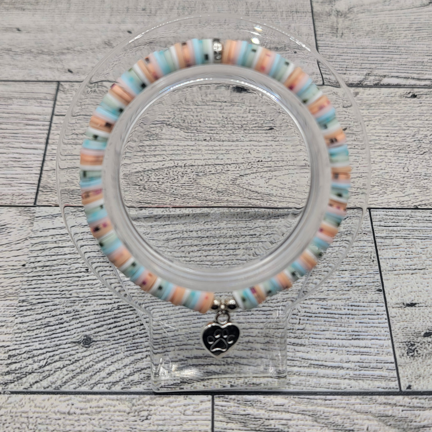 π Beachy Polymer Clay Disc Bracelet with Silver Paw Print Heart Charm πΎπ