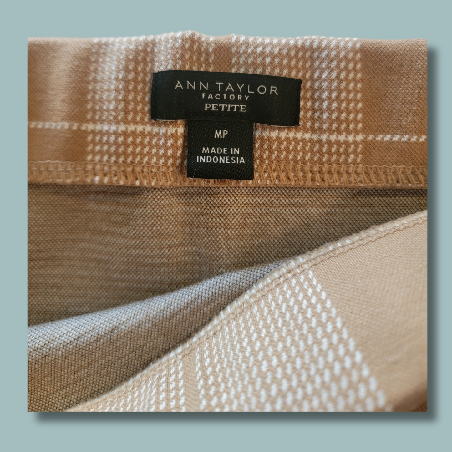 Ann Taylor Skirt, Plaid, Cream, Camel, Size Medium Petite