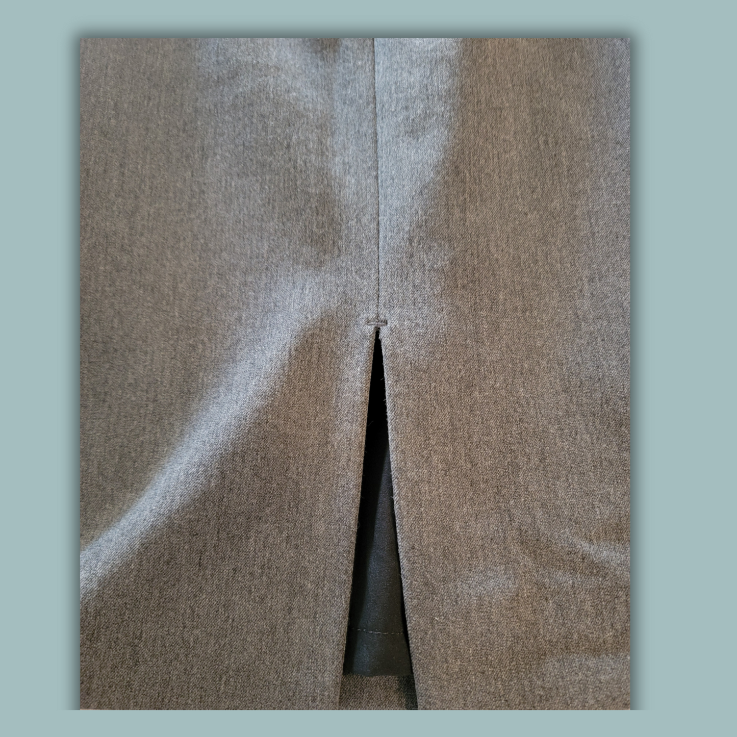 Dark Grey Heather Express Skirt, Size 10