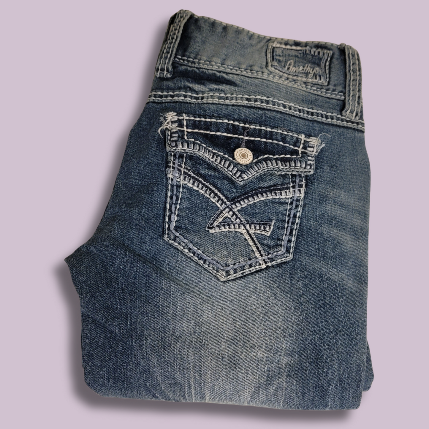 Amethyst Jeans, Distressed, Detail Stitch, Size 9