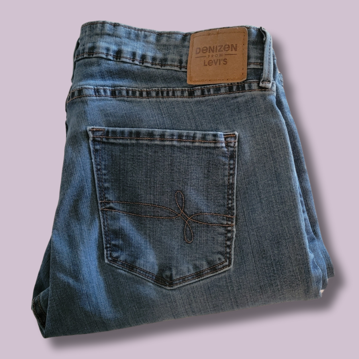 Levis Denizen Mid-Rise Bootcut Jeans, Size 16M